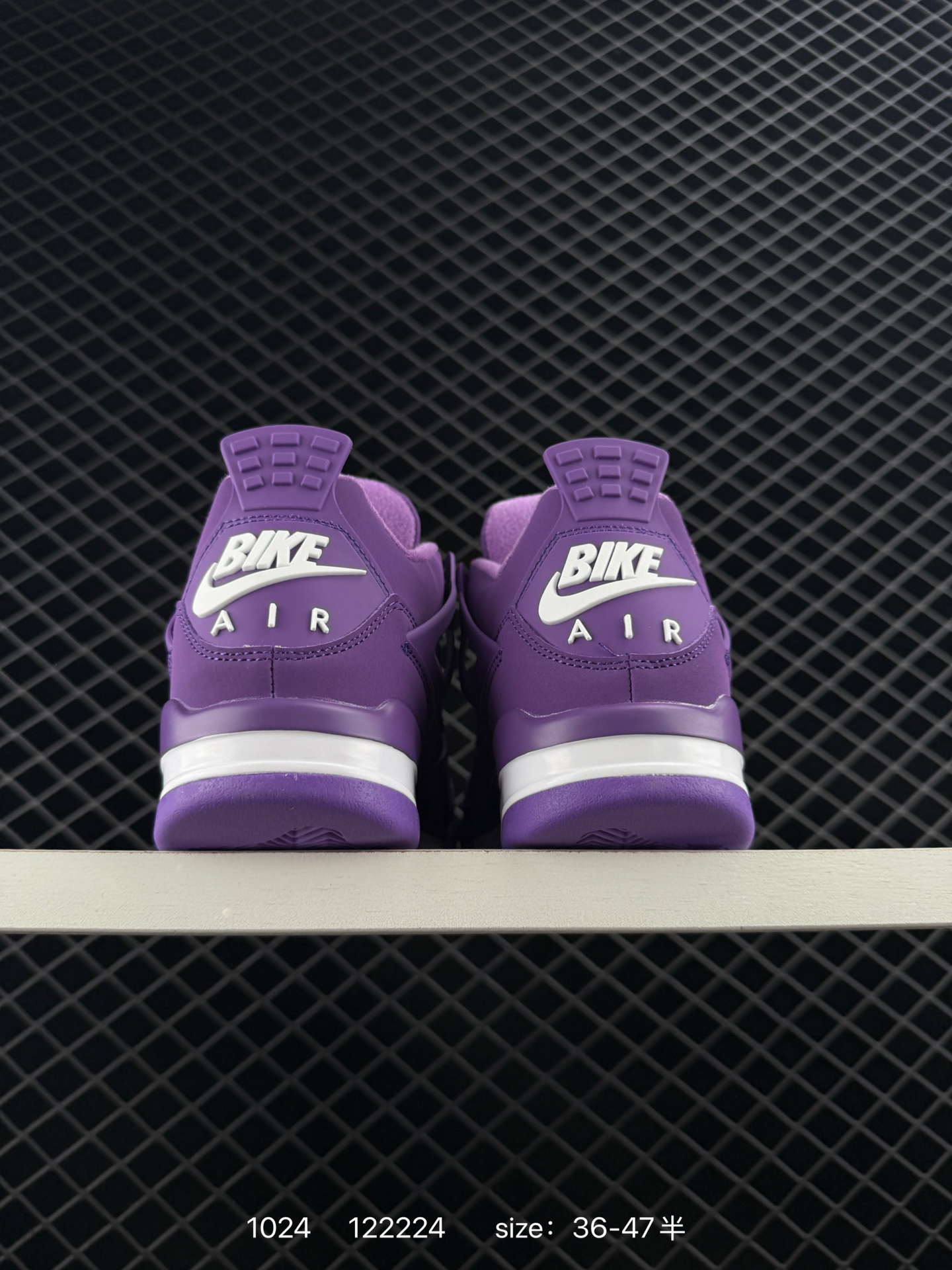 Nike Air Jordan 4 Retro